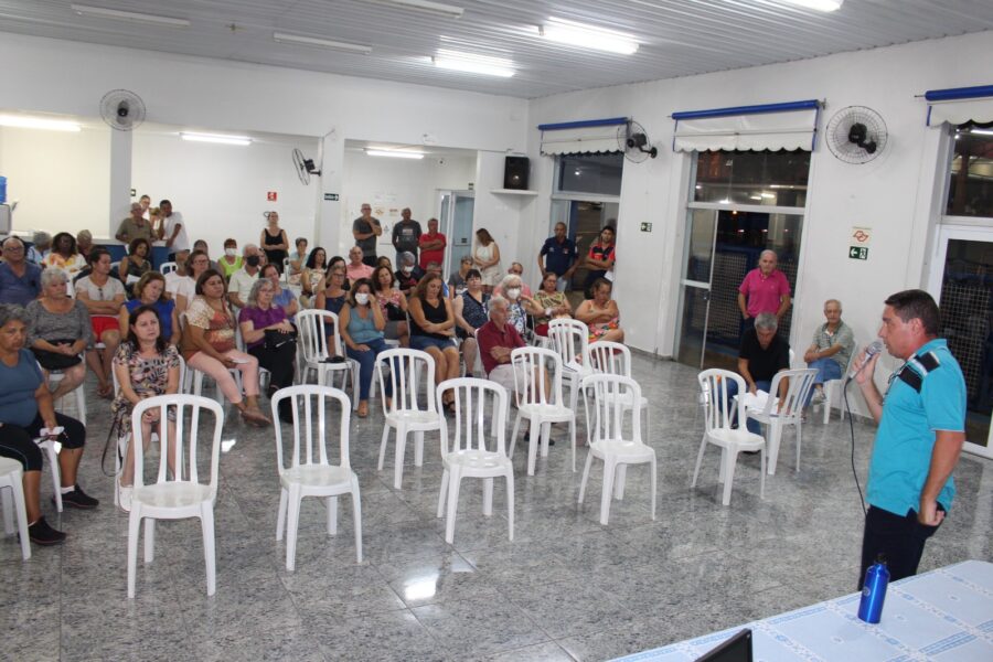 Sindicato promove reunião com os funcionários do Departamento de Educação nesta quinta (16)