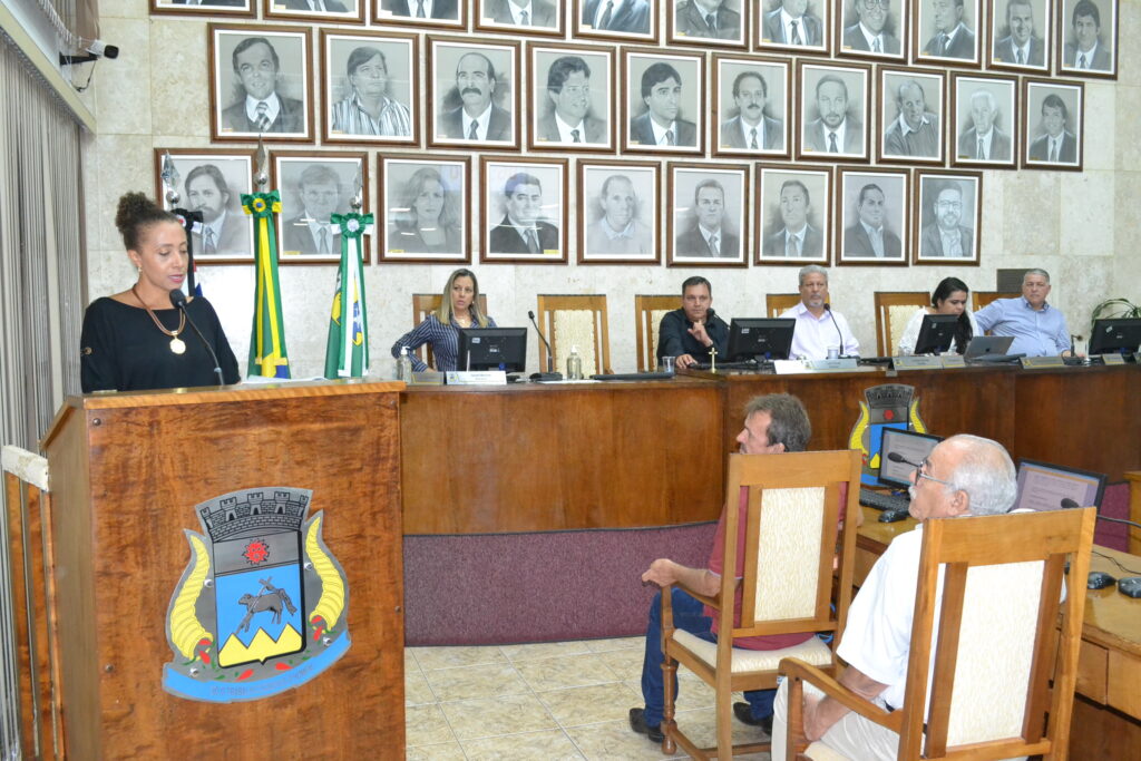 Professoras comparecem à Câmara e pedem apoio na valorização do piso nacional do magistério